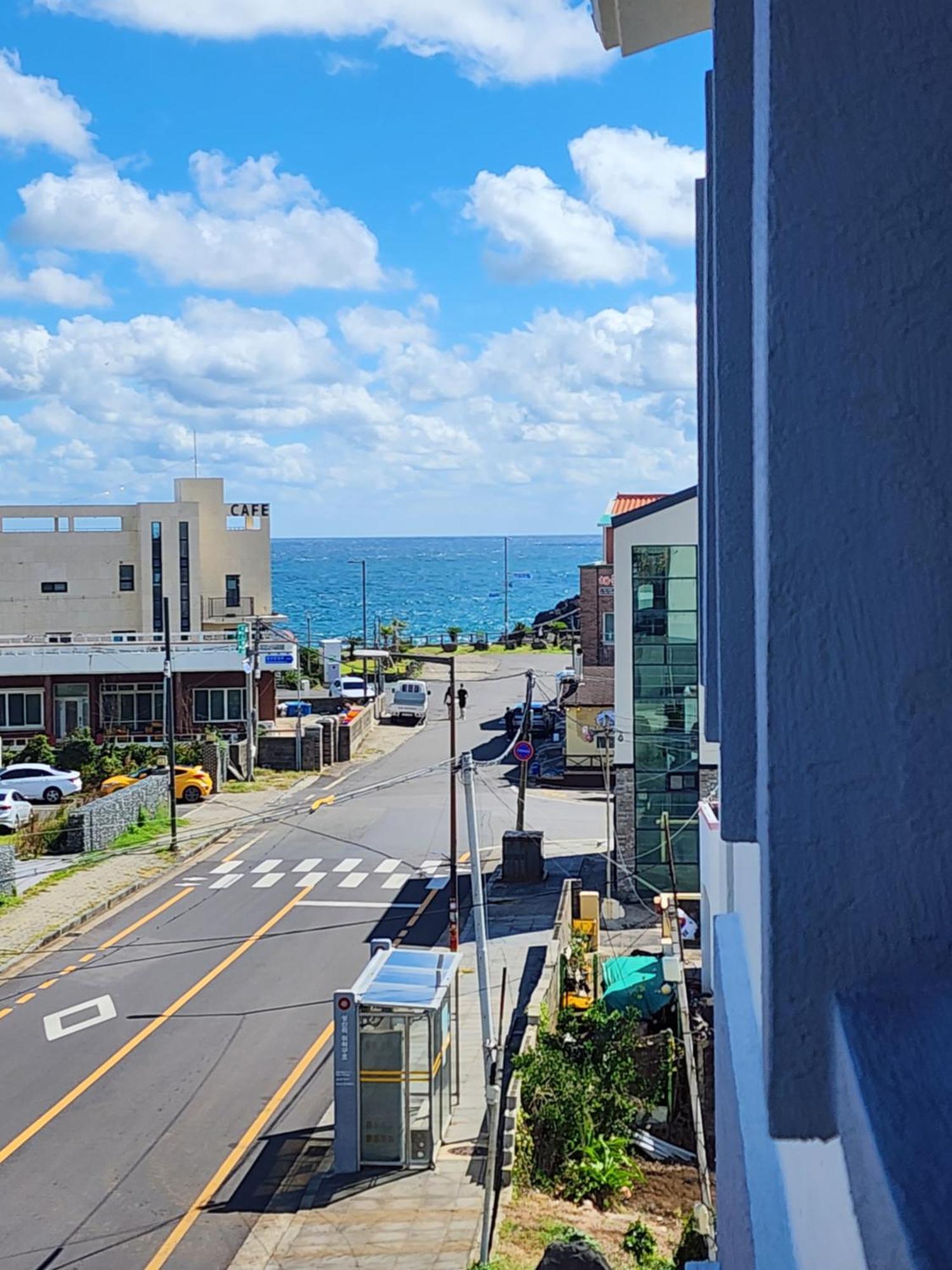 Pureun Jeju Pension Seogwipo Exterior foto