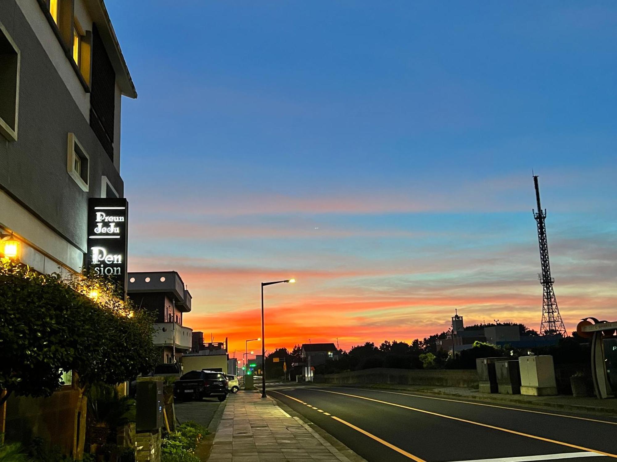 Pureun Jeju Pension Seogwipo Exterior foto